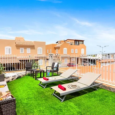 Luciana Villa Costa Adeje (Tenerife)